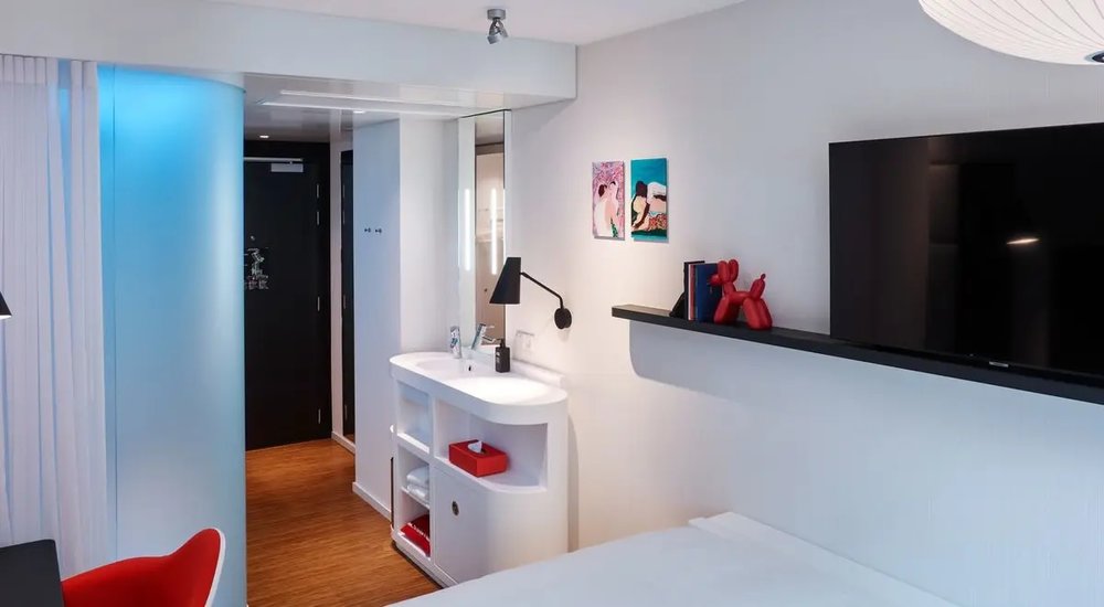 citizenM Paris Champs-Élysées Paris boutique hotel