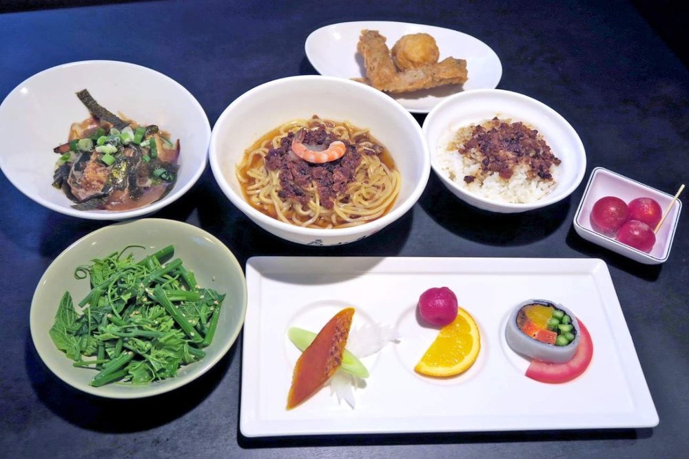 Nhà Hàng Du Hsiao Yueh Taiwanese Cuisine