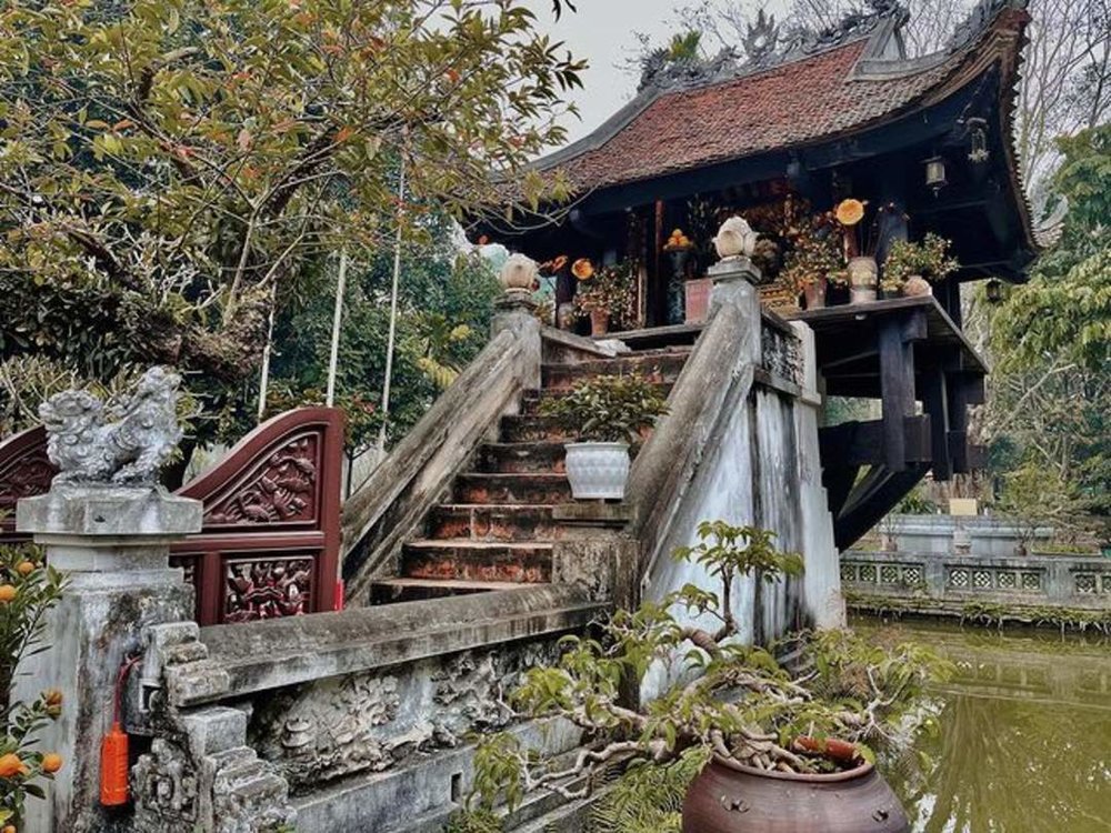 一柱寺, 河內景點