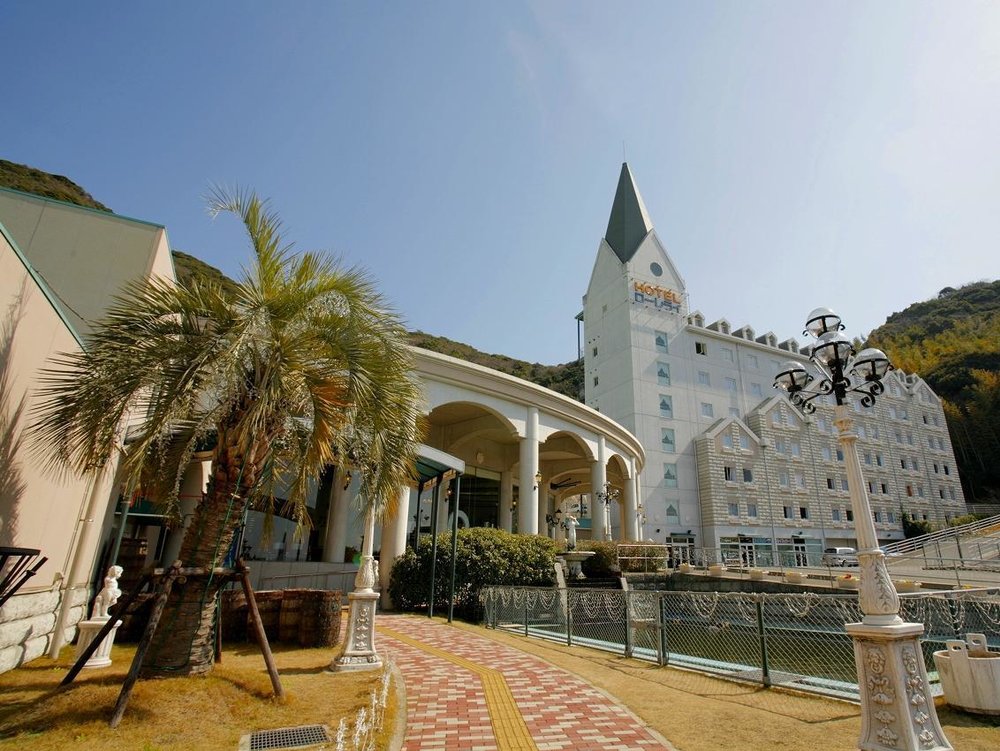 ハウステンボスってどんなとこ？｜アトラクション、チケット料金、行き方など徹底解説　ホテル ローレライ(Hotel Lorelei)