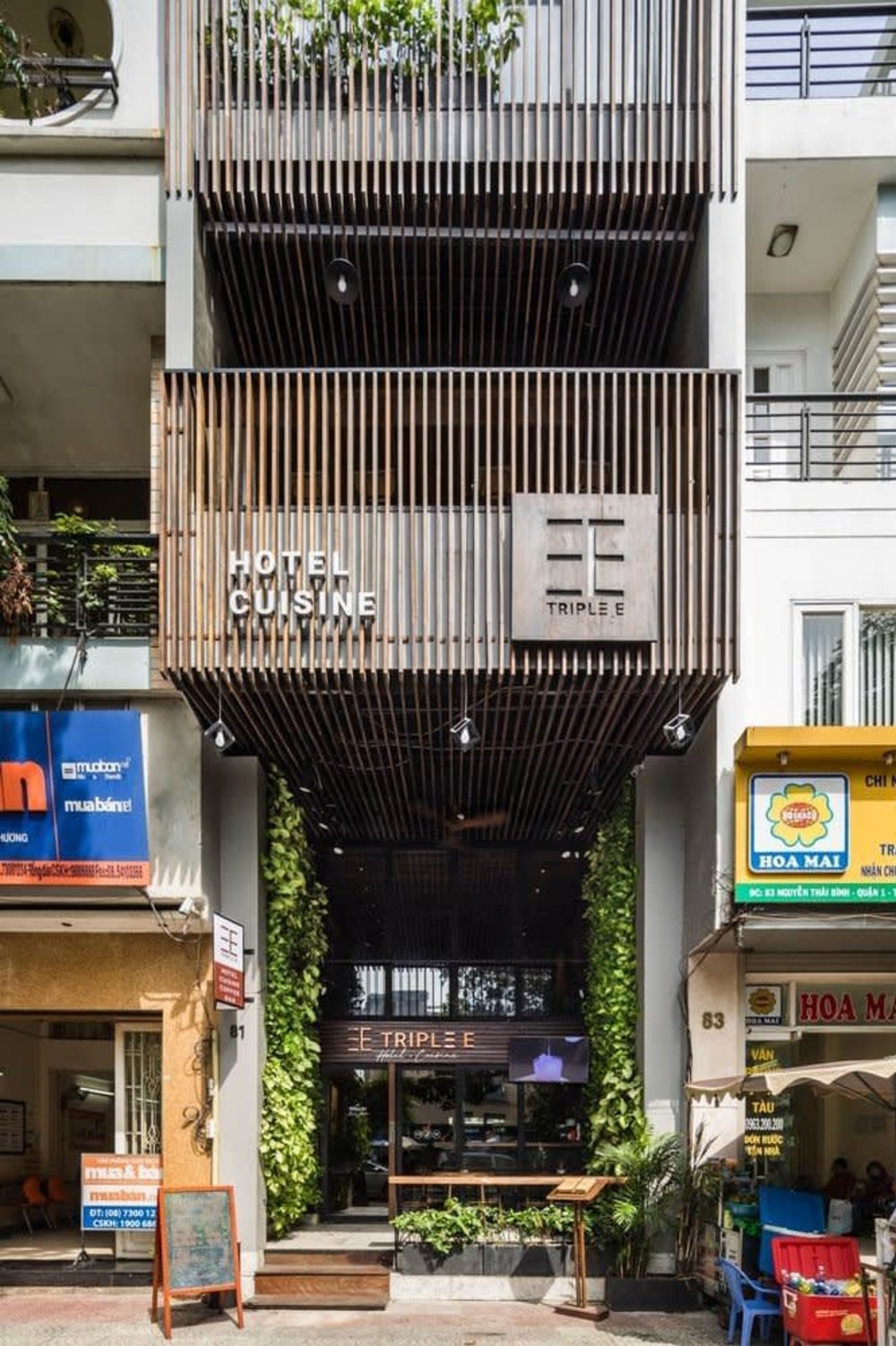 Triple E Hotel Fine Art Museum Facade