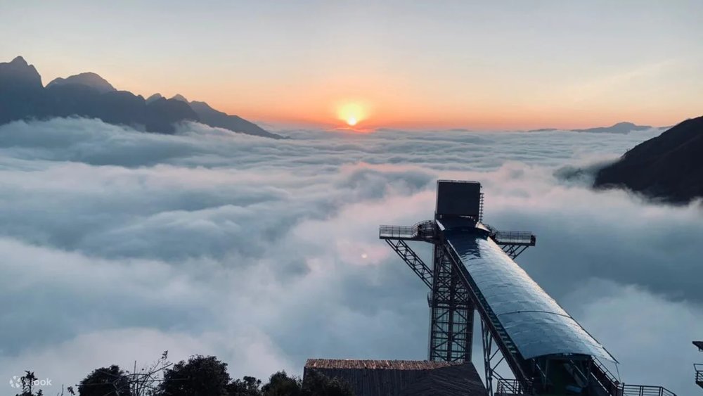 越南沙壩景點推薦|龍雲玻璃天空步道(Rong May Glass Bridge)
