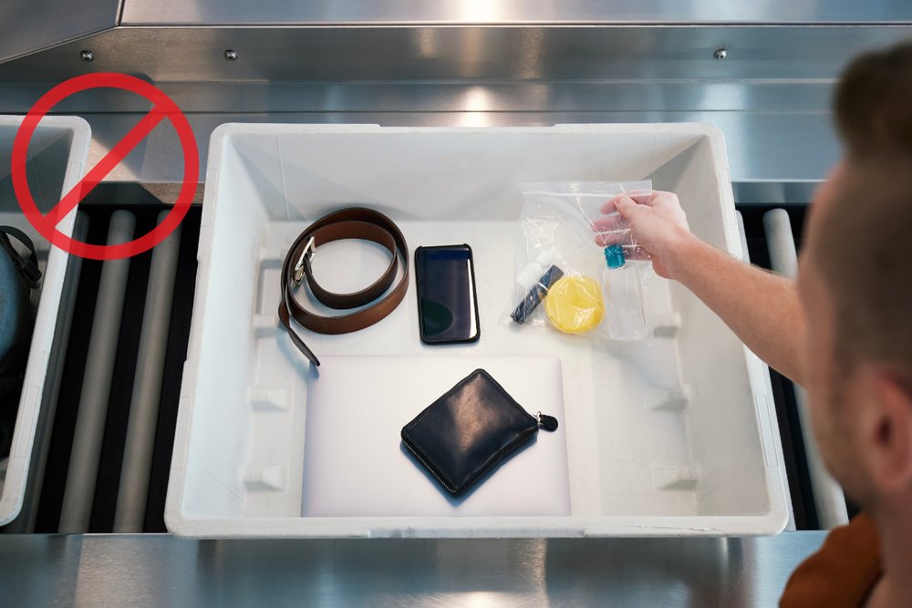 Các Vật Dụng & Đồ Dùng Bị Cấm Nhập Cảnh Indonesia