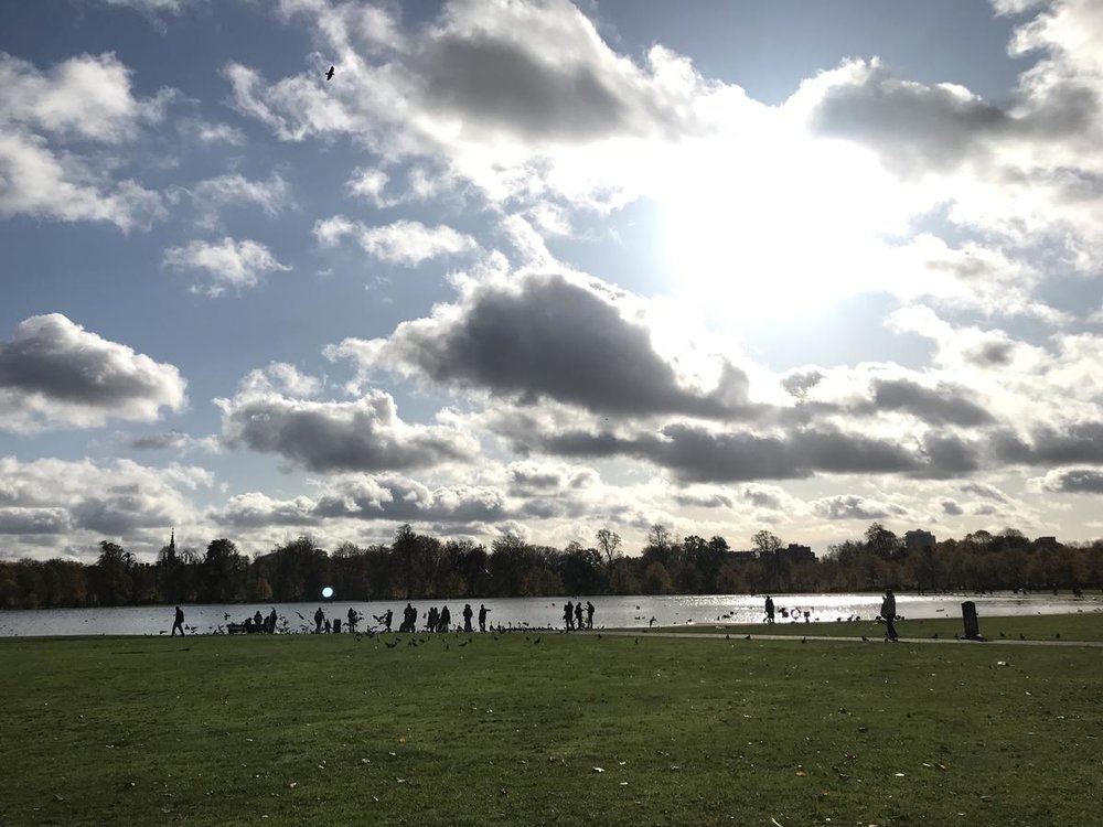 ケンジントン宮殿 ハイド・パークとケンジントン・ガーデンズ