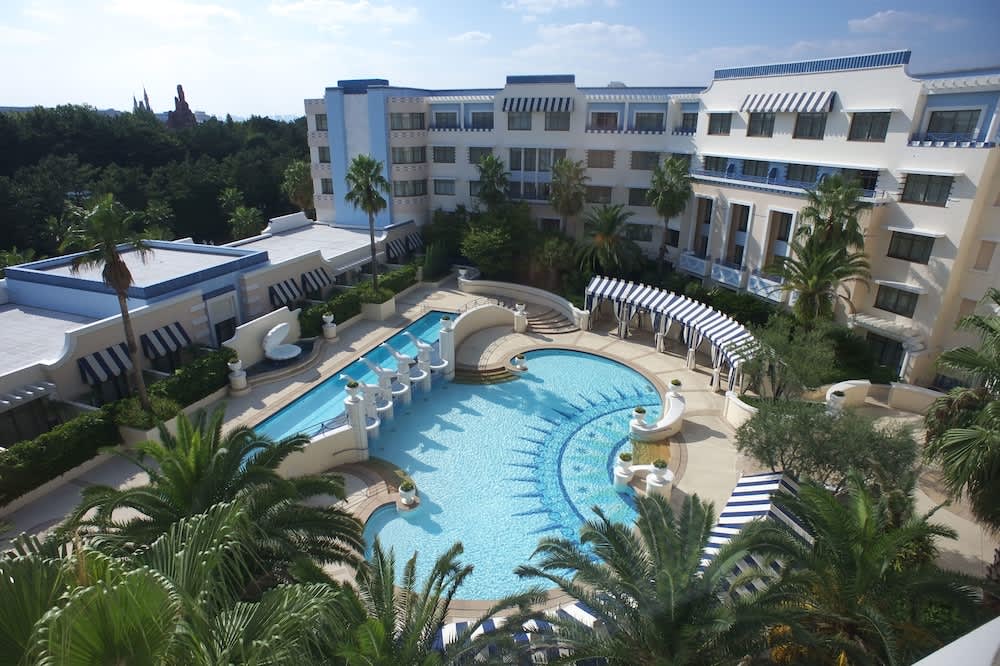 東京迪士尼飯店推薦｜東京迪士尼大使飯店 泳池