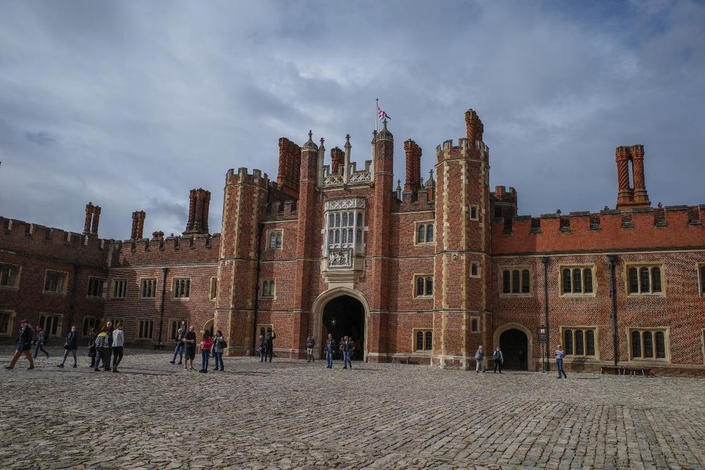 UK ハンプトン・コート宮殿 ヘンリ8世のアパートメント