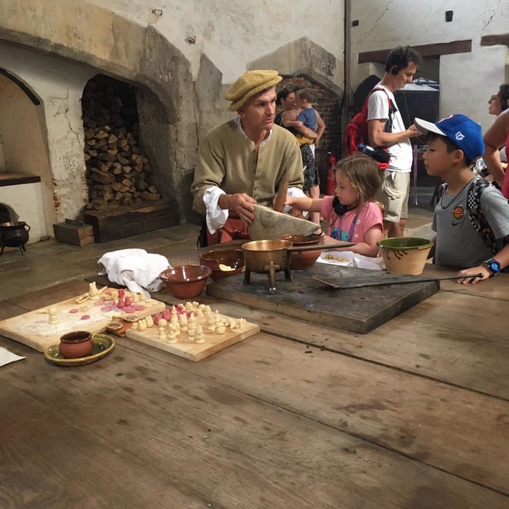 UK ハンプトン・コート宮殿 ヘンリー8世のキッチン