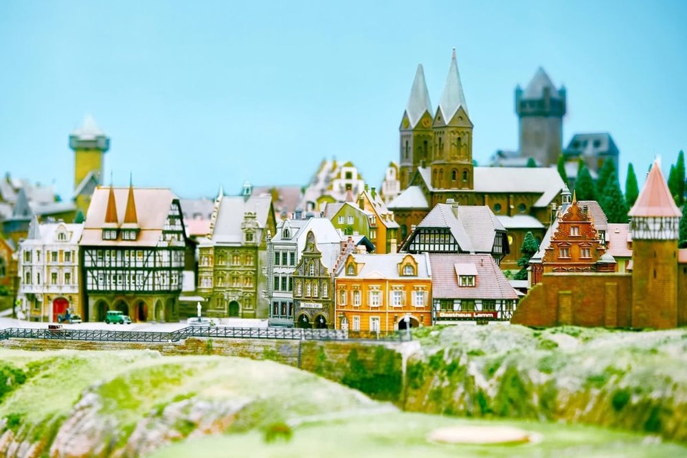 Bảo Tàng Thu Nhỏ Small Worlds Tokyo 