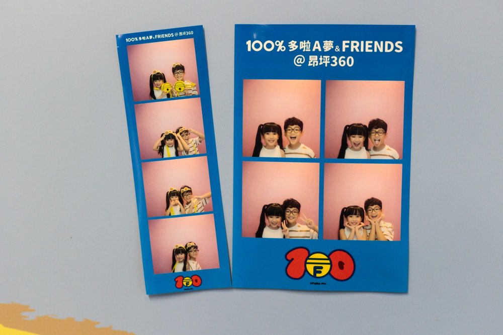 「100%多啦 A 夢」限定貼紙相框