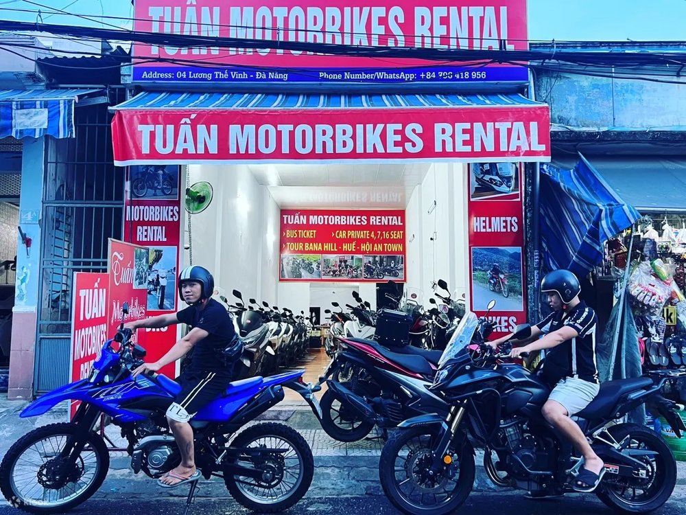 getting around danang by motorcycle