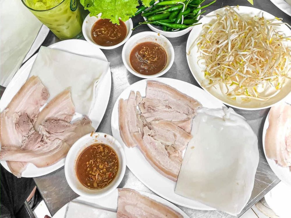 best things to do in da nang Bánh Tráng Cuốn Thịt Heo