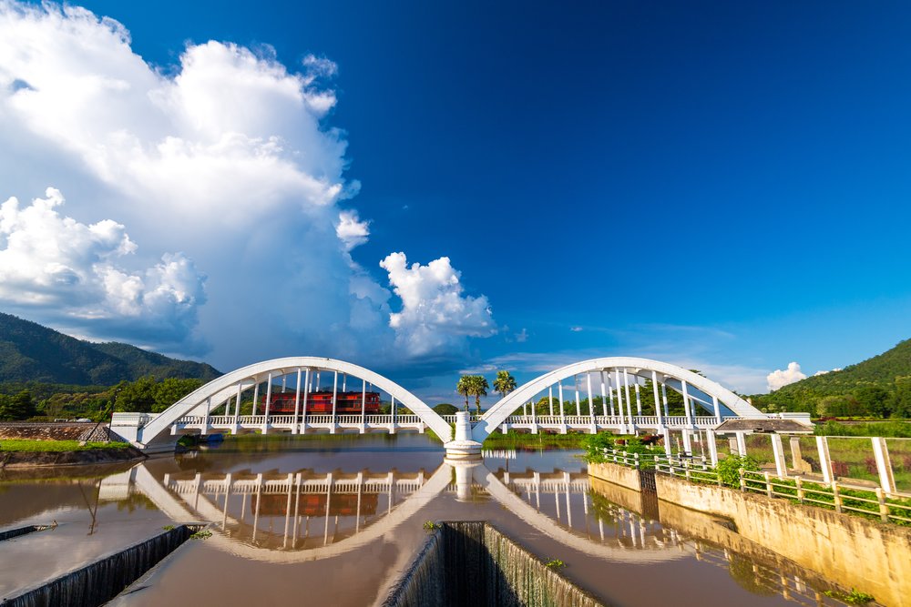 เครดิตภาพ: สะพานขาวทาชมภู บนเว็บไซต์ ททท