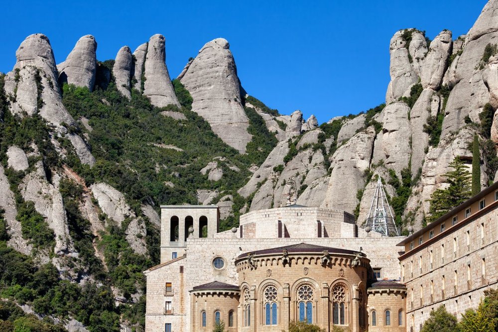 Thu Vào Tầm Mắt Quan Cảnh Tuyệt Vời Từ Núi Montserrat