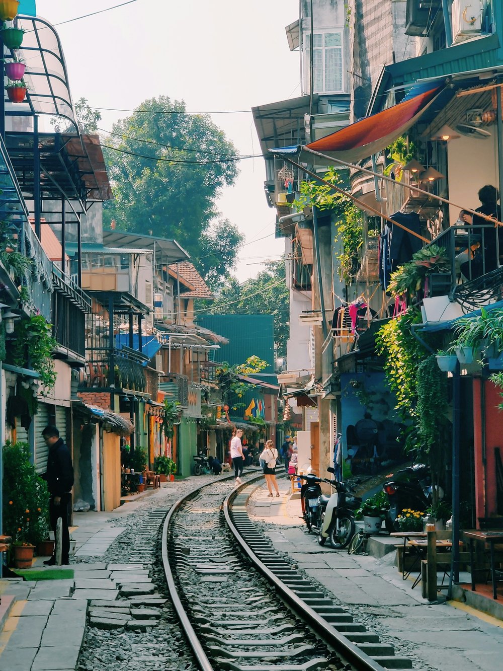 Hanoi train street