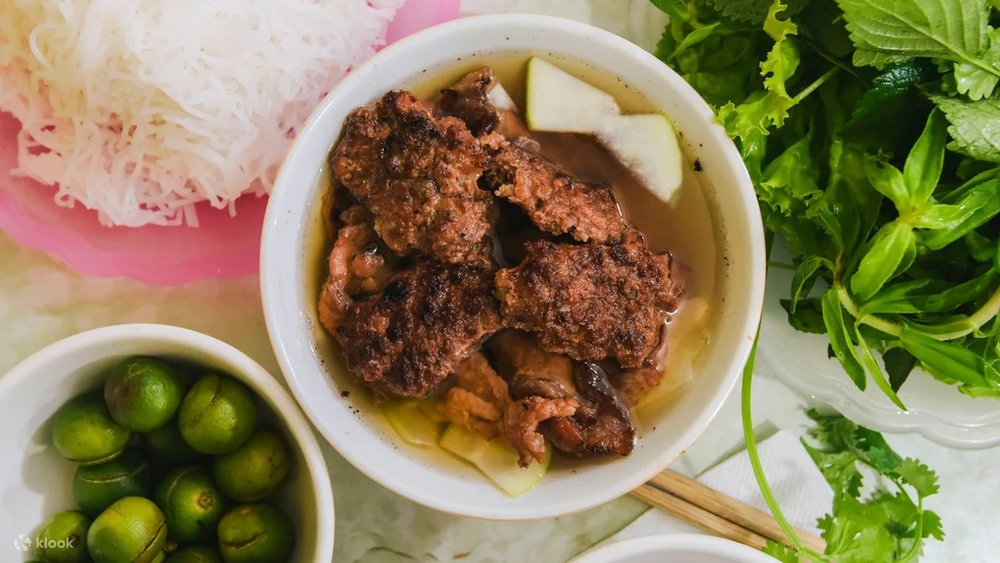 Pho with grilled beef