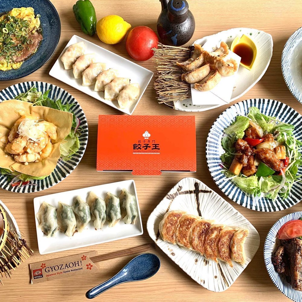 family friendly restaurants in osaka Gyozaoh! Dotonbori