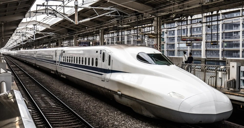 Đi Từ Osaka Đến Tokyo Bằng Tàu Viên Đạn Shinkansen