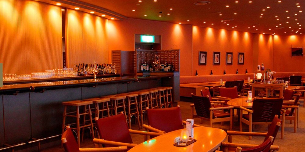 新富良野王子大飯店Top of Furano 酒廊