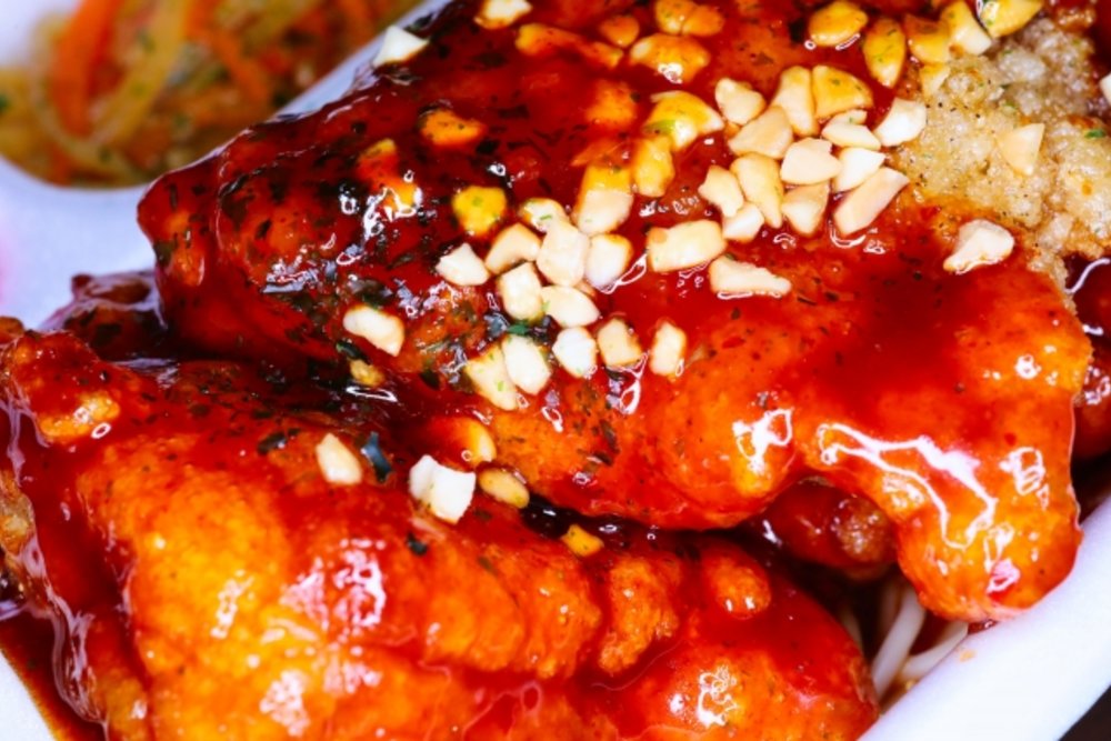 韓国フライドチキン ヤンニョム