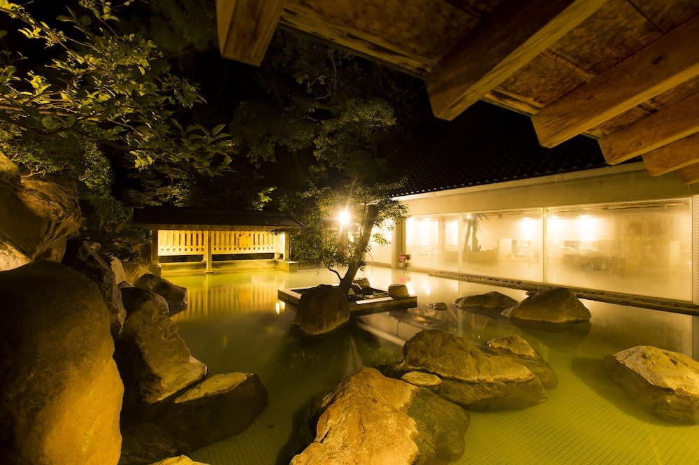 別府溫泉酒店推介, 白菊酒店 (Hotel Shiragiku)