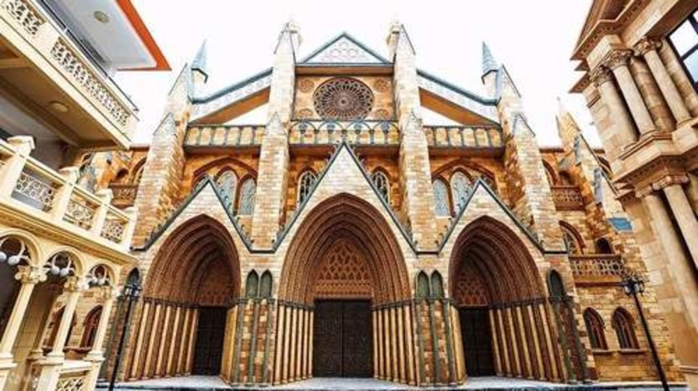 深圳南澳景點, 玫瑰小鎮