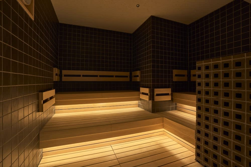 Cross Life博多天神飯店桑拿室