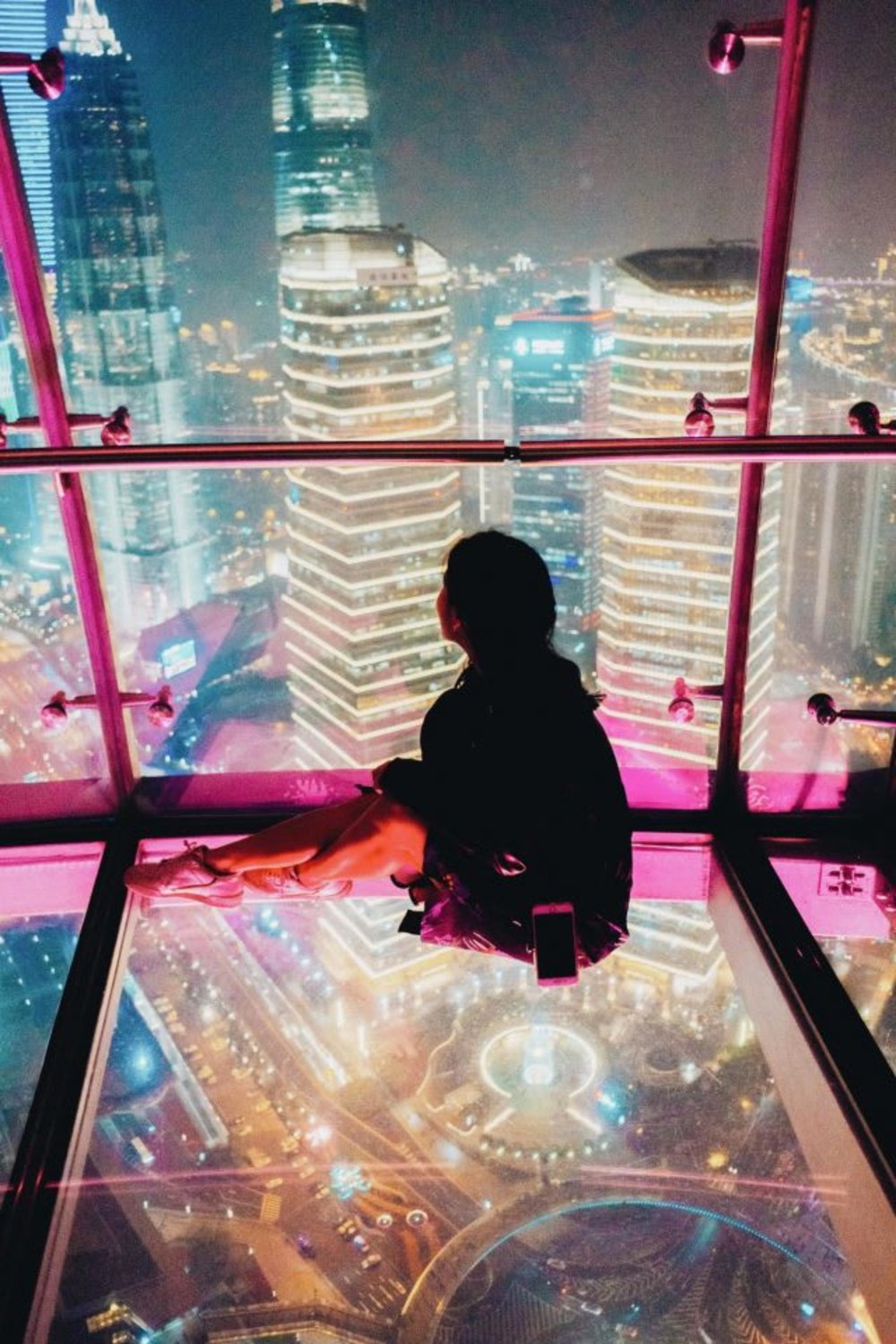 จุดชมวิวพื้นกระจก, เครื่องเล่น TRON, เสี่ยวหลงเปายักษ์ และประสบการณ์อื่นๆ ที่ต้องลองในเซี่ยงไฮ้ 9