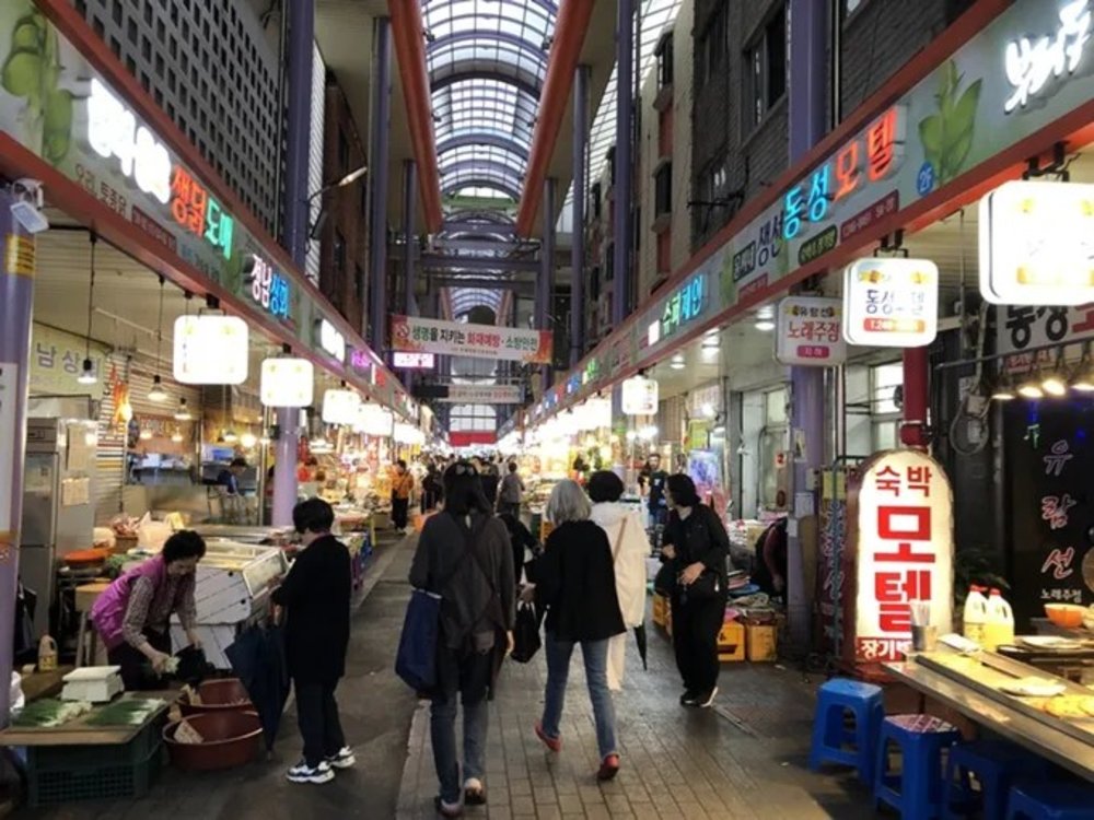 釜山南浦洞富平罐頭市場