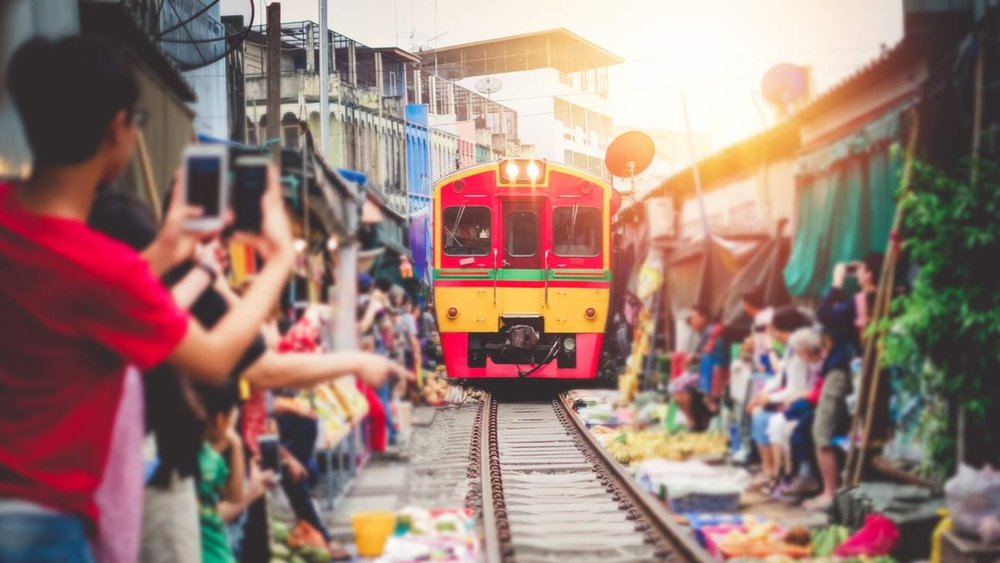 The Pros and Cons of Going on a Solo Trip