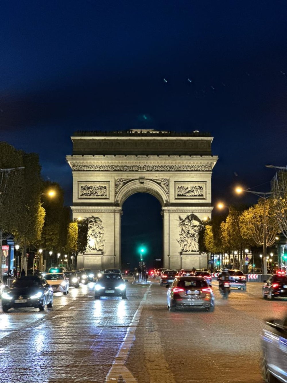 パリ エトワール凱旋門