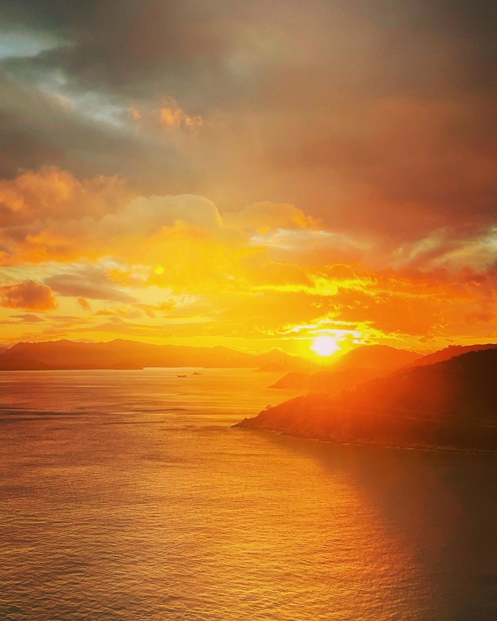 深圳南澳景點, 金沙灣海灘