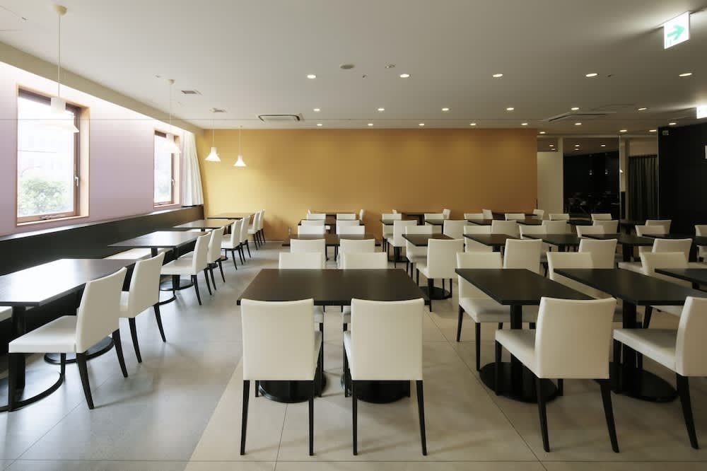 上野公園光芒飯店｜餐廳環境