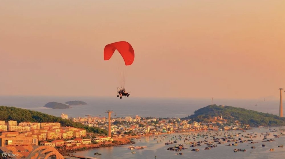 富國島自由行｜富國島滑翔傘體驗