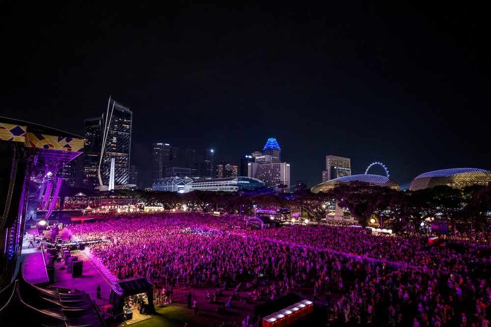 Singapore F1 Night Race - Robbie Williams on Day 3 of the Singapore Grand Prix 2023