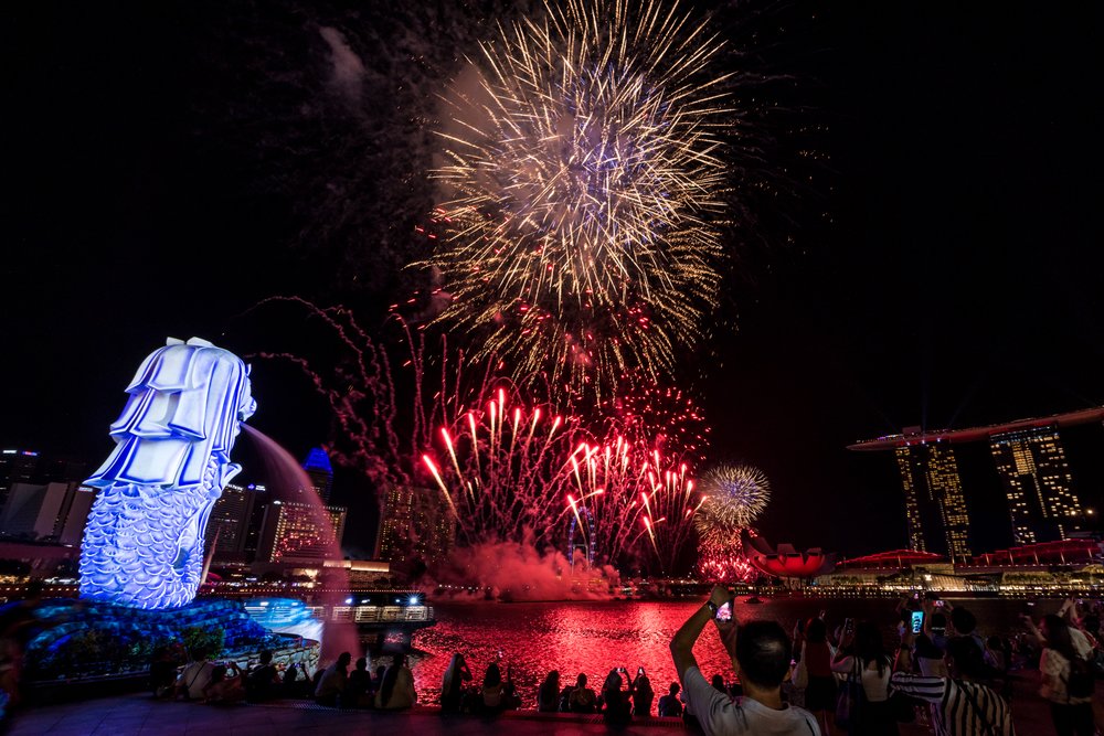 Singapore Grand Prix 2024 - Post-race fireworks and the Merlion