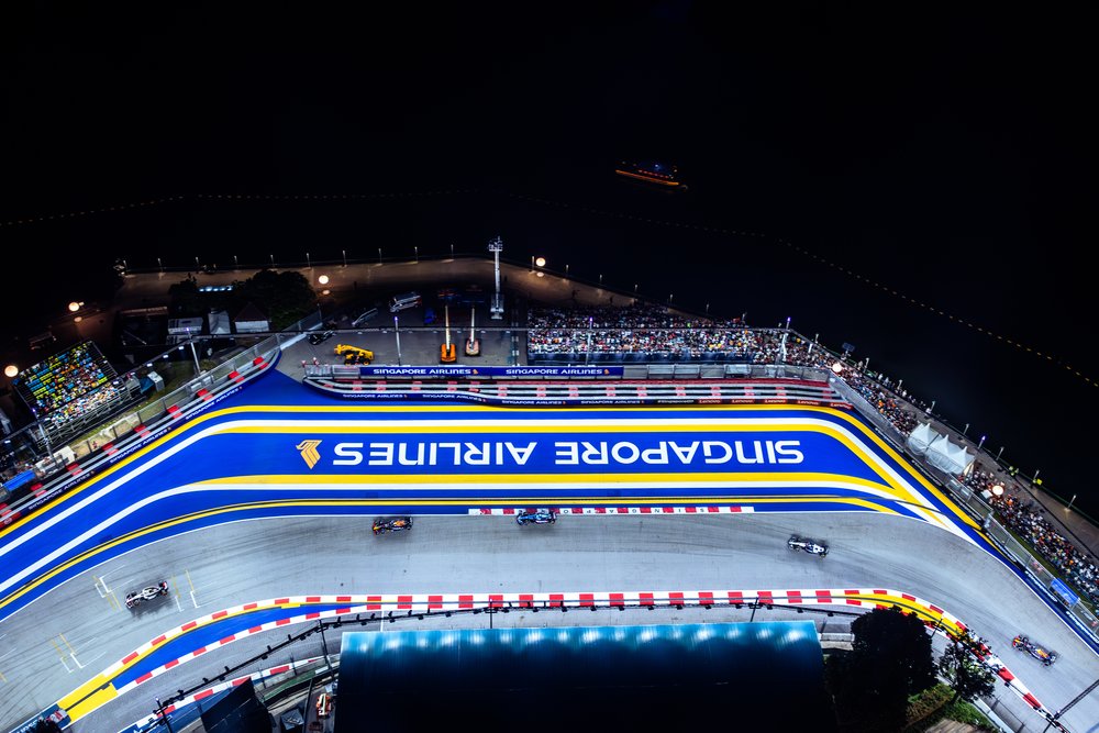 Singapore Grand Prix - Aerial view of the F1 cars taking on Turns 18 and 19 of the Marina Bay Street Circuit