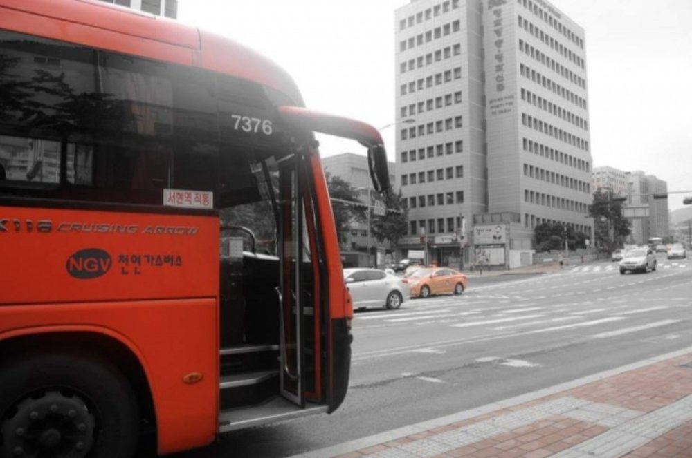 韓国 広域バス（赤色バス）