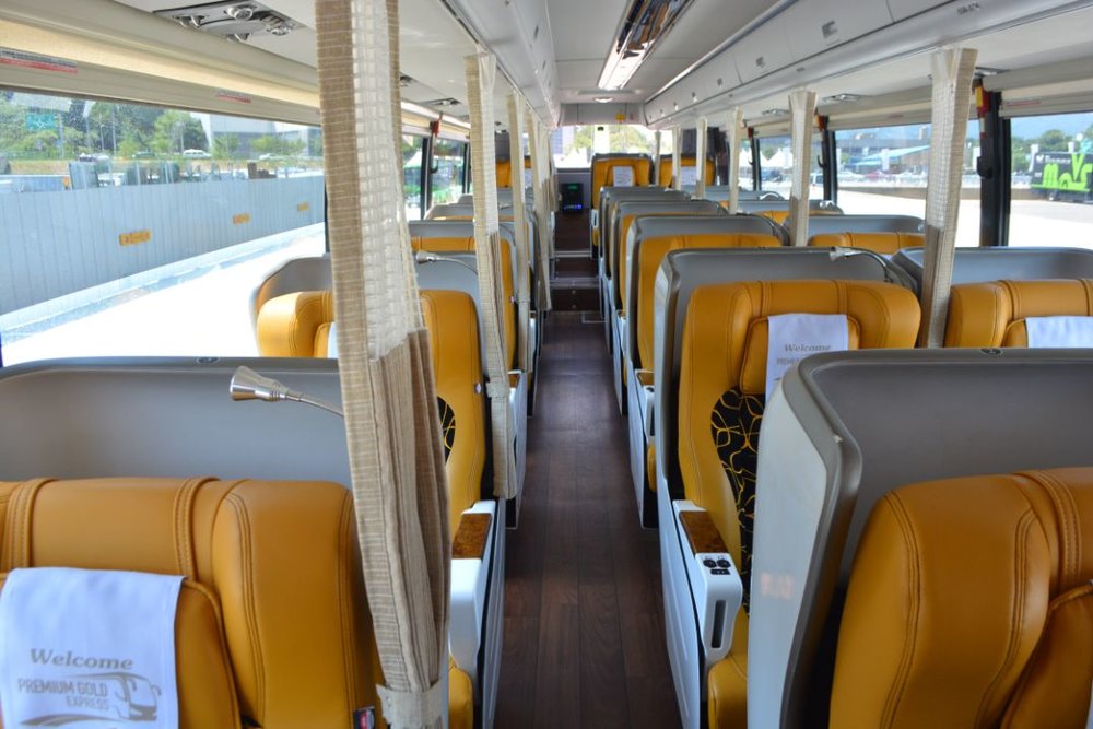 韓国 高速バス 車内