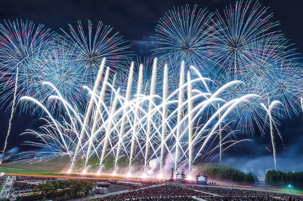Hokkaido Moerenuma Art Fireworks