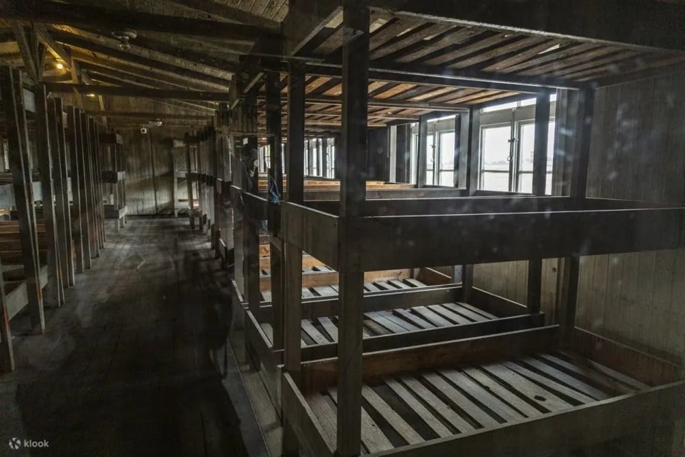 dia-diem-du-lich-duc