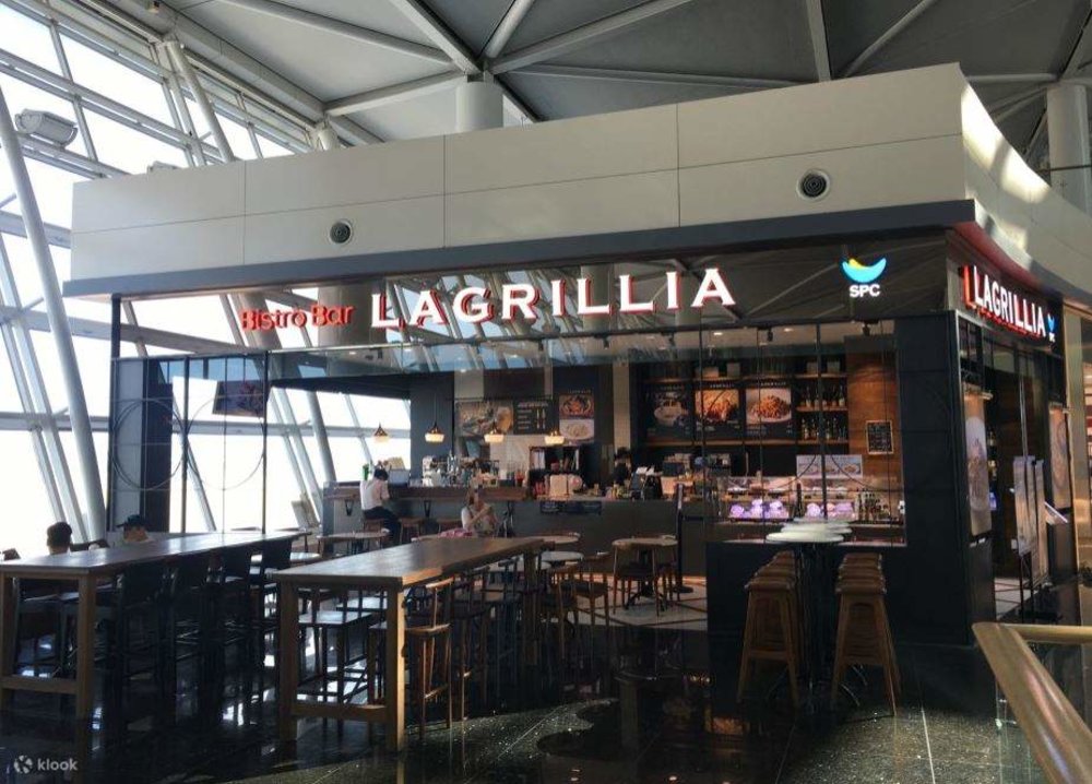 LAGRILLIA Bistro Bar