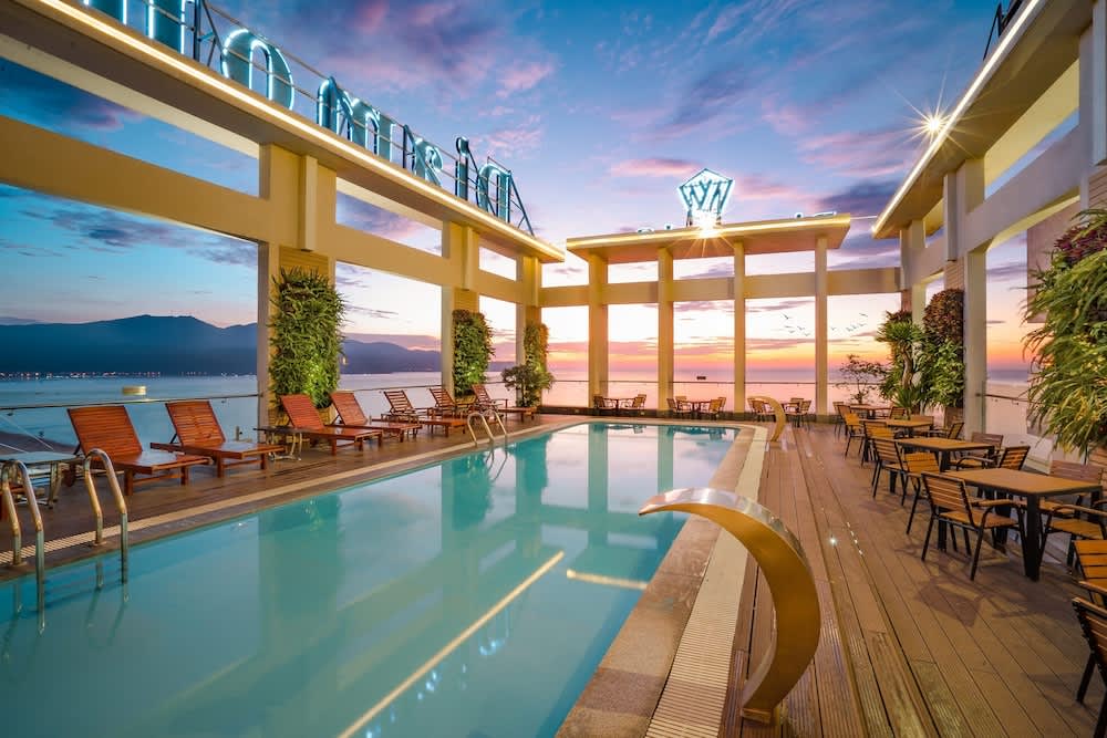 峴港住宿｜鑽石海飯店