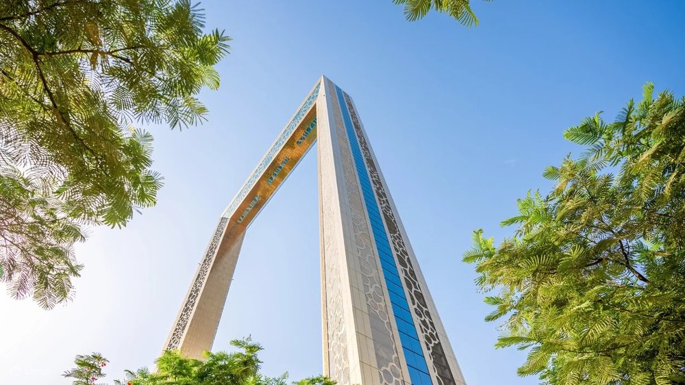 Khung Dubai Frame