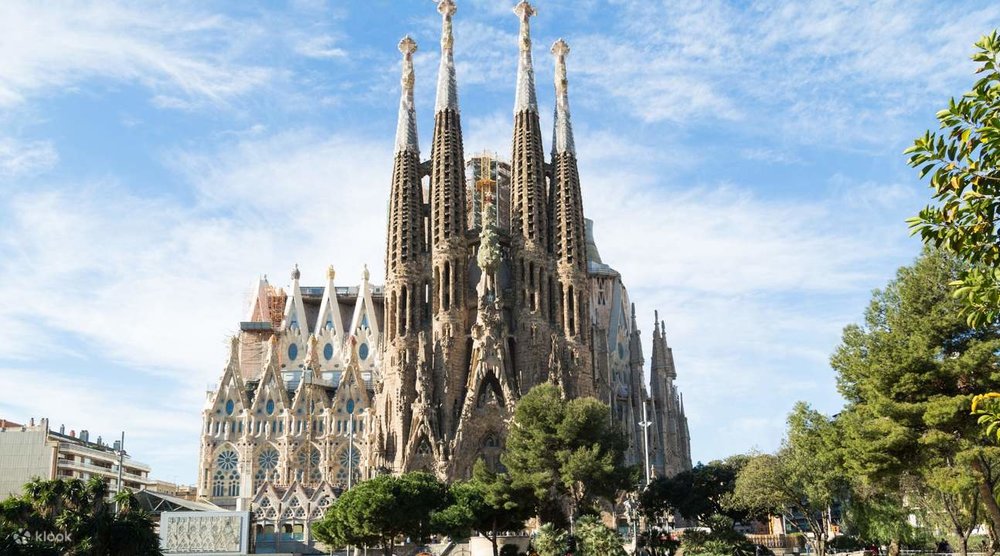 Thánh Đường Sagrada Familia Ở Đâu?