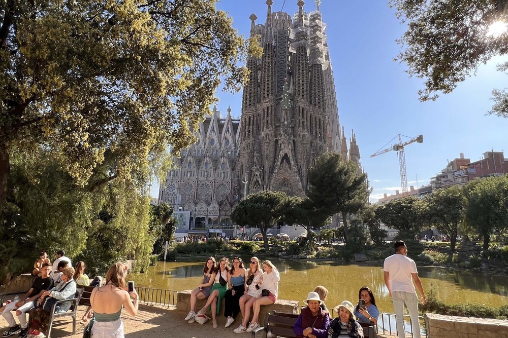 Giá Vé Tham Quan Sagrada Familia Bao Nhiêu?