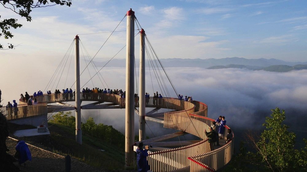星野渡假村Tomamu the Tower |  必住特色 星野渡假村打卡景點：Cloud Walk