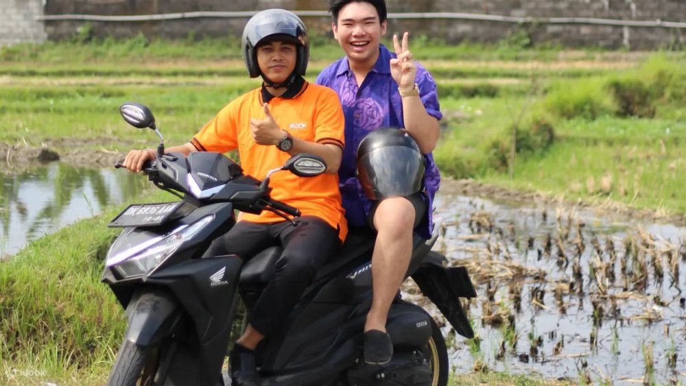 Guided Bali Tour with Scooter Rental