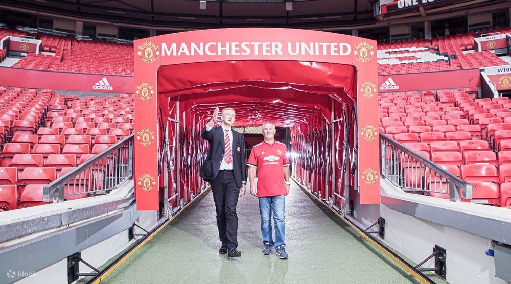 How to Buy Premier League Tickets on Klook - Manchested United Museum and Old Trafford Stadium Tour