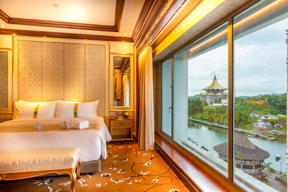 MY Riverside majestic hotel kuching