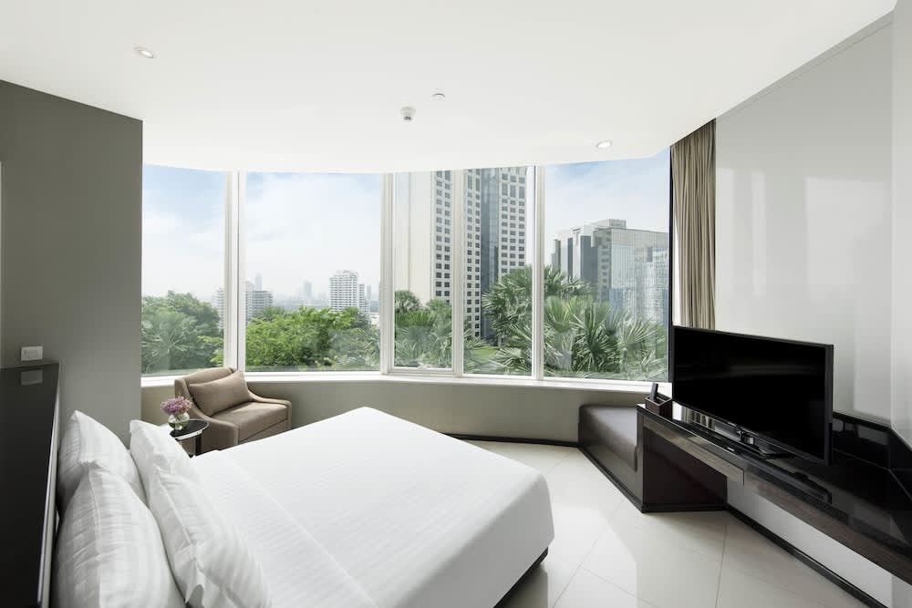 素坤逸航站 21 中心飯店|高級房 市景